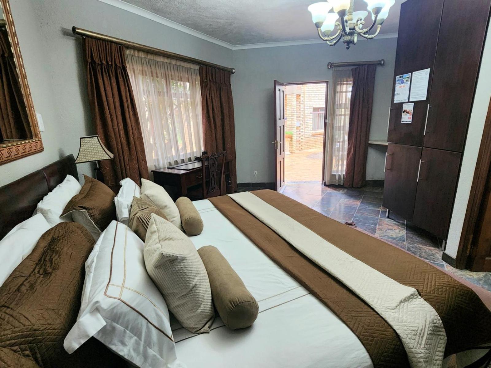 Goodnight Guest Lodge Johannesbourg Extérieur photo